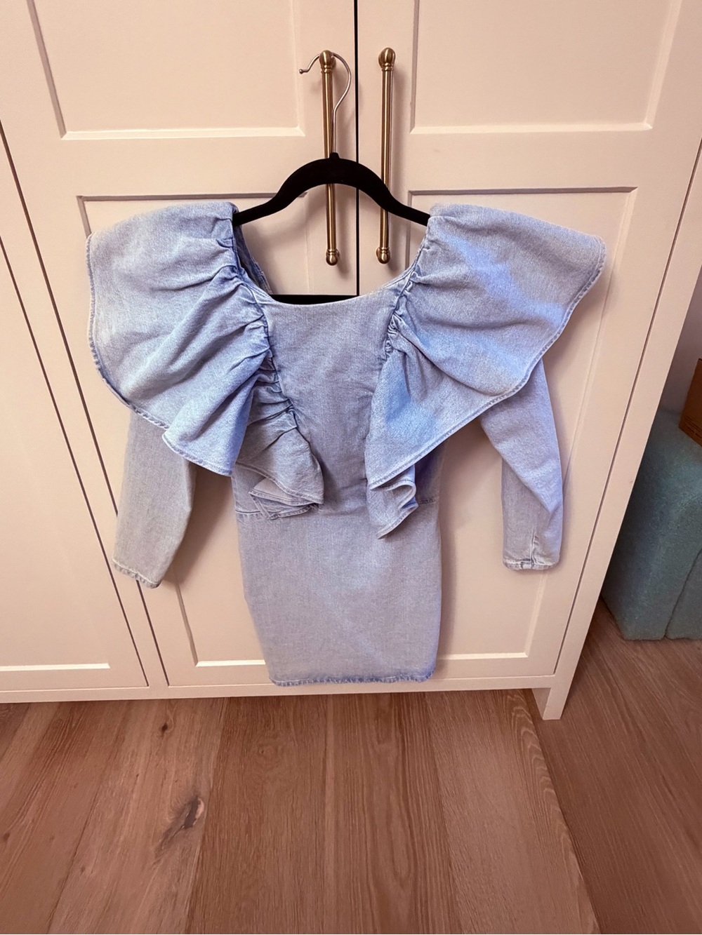 Zara women Ruffle Denim Dress NWT ✨ - Picture 2 of 10